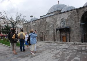 20 yılda 2 milyon turist ağırladık